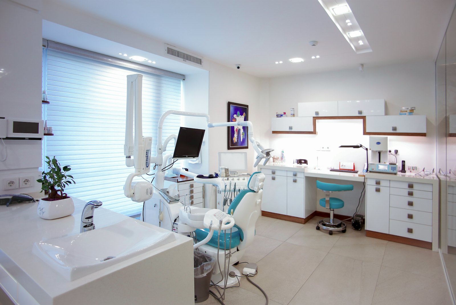 Ruang perawatan klinik gigi